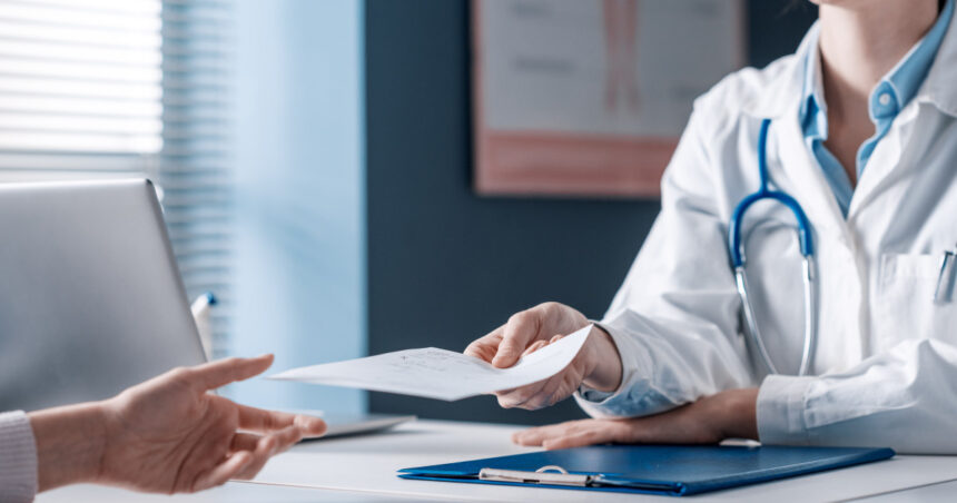 ce analize si consultatii sunt gratuite in 2026 lista serviciilor medicale decontate inclusiv pentru persoanele neasigurate 6a5858f992630