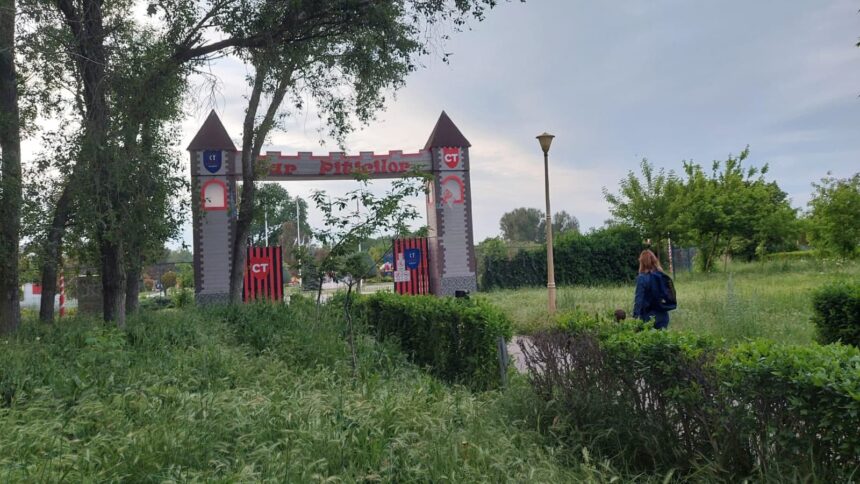 ce se intampla cu tara piticilor din constanta 6a4e0cb4ed6f8