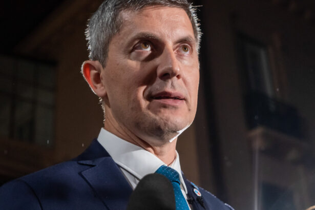 dan barna dupa audierile la dna in dosarul vaccinurilor este ca si cum cumperi 100 de tancuri si apoi esti acuzat ca le ai cumparat 6a51095958f9e