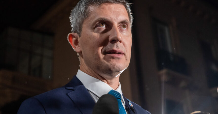 dan barna dupa audierile la dna in dosarul vaccinurilor este ca si cum cumperi 100 de tancuri si apoi esti acuzat ca le ai cumparat 6a51095958f9e