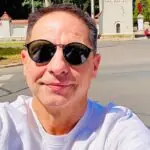 dan negru critica fara menajamente festivalul mamaia am vazut un eveniment ponosit cu tineri batrani pe scena 6a6a83c7e2f44