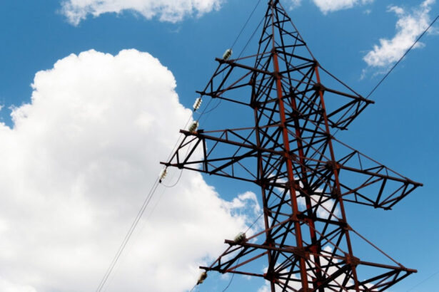 deer peste 27 000 de consumatori din reteaua de energie nealimentati din cauza furtunilor sunt afectate 65 de localitati 6a44ecc36ef9c