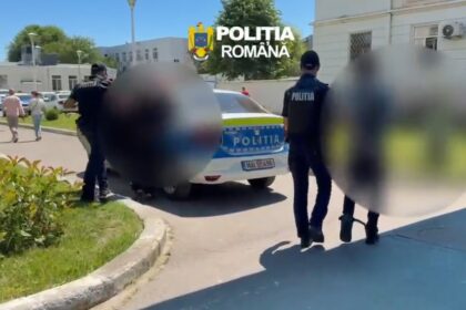 doi barbati arestati dupa o serie de spargeri in mamaia au vizat o biserica abadl si un santier 6a4d01971ad99