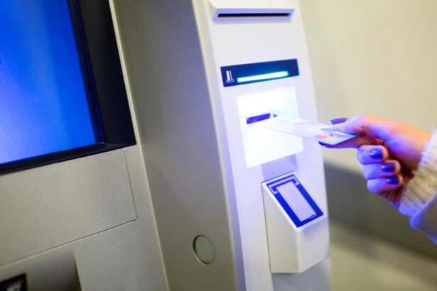escrocherie cu atm uri bitcoin si falsi reprezentanti asf doi tineri retinuti dupa ce au inselat o femeie cu aproape 287 000 de lei 6a5b2d52b067f