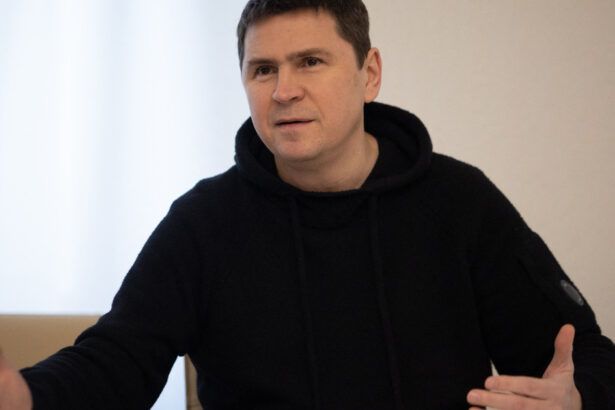 exclusiv mihailo podoliak consilierul lui zelenski pentru digi24 ro dronele trimise de putin nu au ajuns din greseala in romania 6a6b3b4abc23d