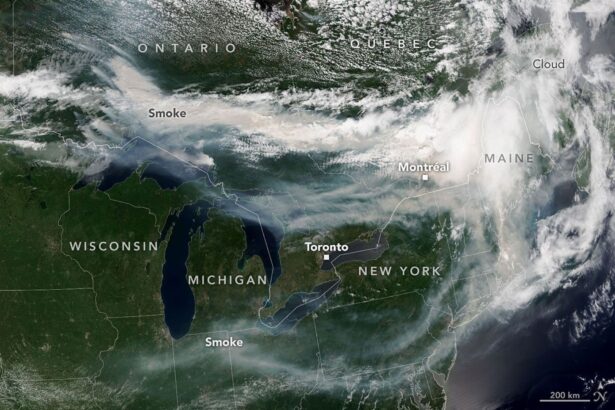 fumul incendiilor de vegetatie din canada vizibil din spatiu 6a5fa7a82ffcb