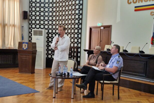galerie foto video dezbatere publica la primaria constanta privind regulamentul de organizare si functionare a jocurilor de noroc 6a69d3a15b5e9