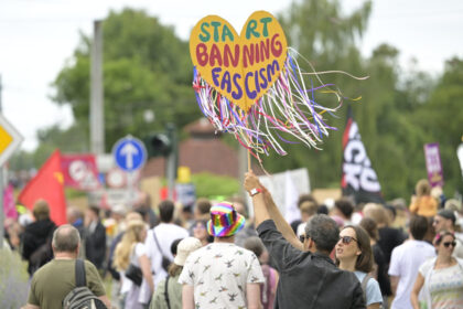 germania zeci de mii de manifestanti s au adunat la erfurt pentru a impiedica desfasurarea congresului partidului afd 6a49093974e38