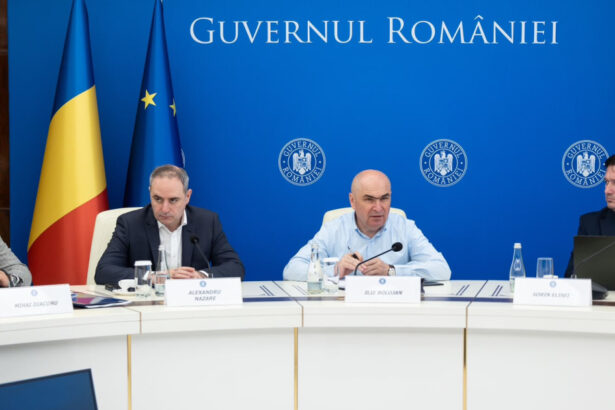 guvernul ia in calcul o noua interventie pe piata carburantilor bolojan si nazare au discutat cu marii distribuitori 6a45f0b8ed581