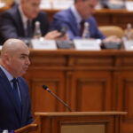 ilie bolojan cere sesiuni extraordinare in parlament sase legi blocate pun in pericol miliarde de euro din pnrr 6a454813e74b8