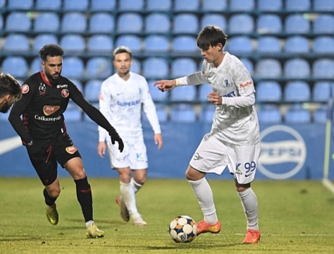 mai vinde farul un pusti minune marincean urmarit de benfica lisabona 6a4e21f08f5f3