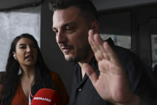 makaveli spune ca dosarul sau de evaziune fiscala a fost clasat dupa ce a platit prejudiciul de 100 000 de euro nu mai am bratara 6a6212374d004