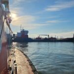 misiune de salvare in largul sulinei doi marinari sunt dati disparuti intervine arsvom 6a65eaf49918b