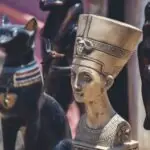 mormintele celebre care nu au fost gasite niciodata unde se termina istoria si incepe speculatia arheologica 6a501bf01021b