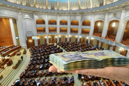 parlamentarii pnl si usr cer publicarea declaratiilor de avere ale demnitarilor legea trimisa dinspre guvern le tinea tot la secret 6a6762ee0e693