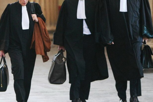 pedepse mai mari pentru agresarea executorilor judecatoresti la fel ca in cazul magistratilor si avocatilor 6a4eb0ab04be1