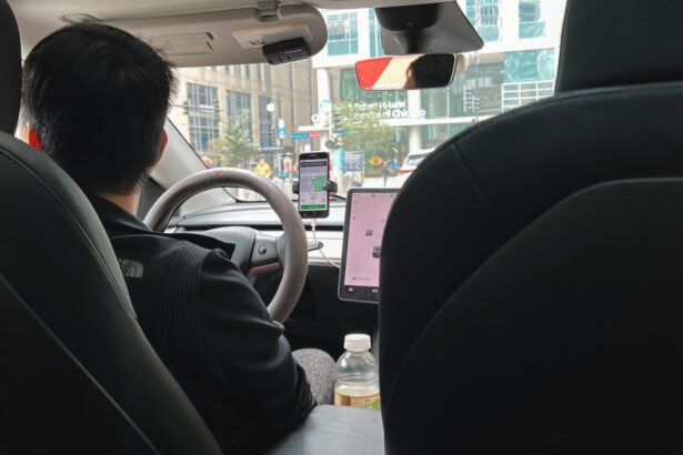 peste 2 000 de persoane gasite fara forme legale la firme de ridesharing si curierat ce sanctiuni au fost aplicate 6a4e307647b5f