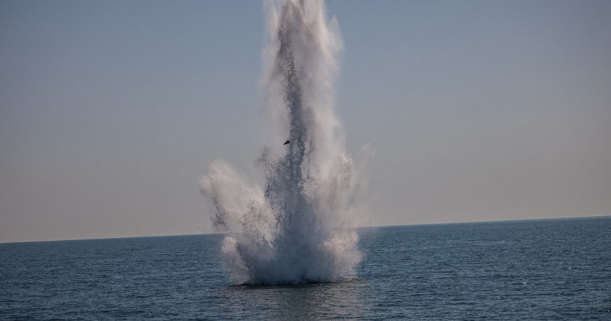 radu miruta inca cinci drone marine au fost distruse in marea neagra unele aveau explozibil altele nu 6a50f5950d449