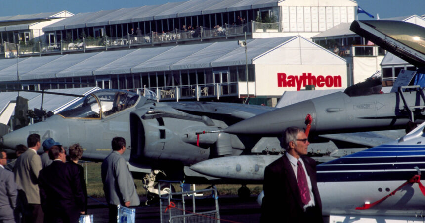 salonul aeronautic de la farnborough candva dominat de aviatia comerciala va fi anul acesta o scena pentru industria militara 6a5da0015ac0c