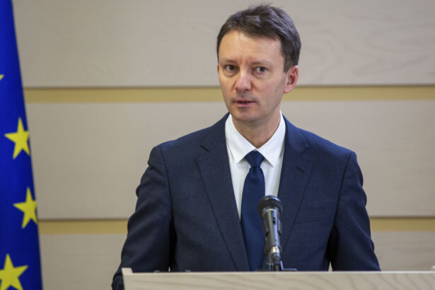 siegfried muresan ataca din nou psd inaintea discutiilor de la cotroceni nu vor mai avea influenta pe care au avut o 3 decenii 6a50d2742a633