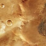 sonda mars express a transmis imagini superbe cu valuri metalice inalte de 100 de metri 6a5dd0b030205