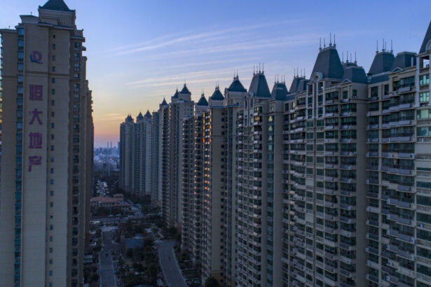 tot mai multi tineri din china aleg sa traiasca in orase fantoma cum au transformat ei urmarile crizei imobiliare intr un avantaj 6a4cd0e3dc4d3