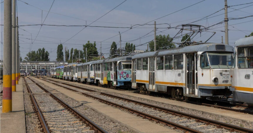 tramvaiele tatra din bucuresti au fost retrase din circulatie primarul ciprian ciucu au transportat mai multe generatii de calatori 6a5d400fdc388