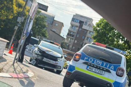 video autospeciala de politie implicata intr un accident rutier produs in navodari 6a451ad49ce46