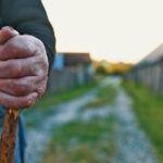 video oamenii sunt pe cale de disparitie povestea satului din romania in care mai traiesc astazi doar 20 de suflete 6a57193e73429