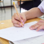 baremul de corectare la limba materna a fost publicat de ministerul educatiei cum se rezolvau subiectele de la bacalaureat 2026 6a7dbaac7cceb