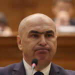 bolojan intrebat daca aplica si acasa masurile cerute romanilor ajung foarte tarziu si nu mai este timp sa stau cu becurile aprinse 6a70f61c699ea