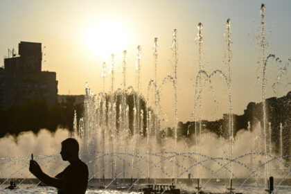 canicula si temperaturi extreme in bucuresti in ce zile se vor inregistra pana la 38 de grade prognoza speciala anm 6a706c0bf2779