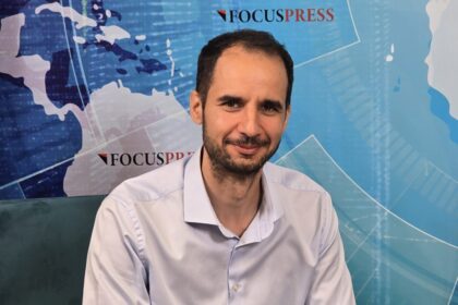 catalin iacob usr vom vota impotriva proiectului prin care se doreste vanzarea unui teren in mamaia 6a887bfb78e5e