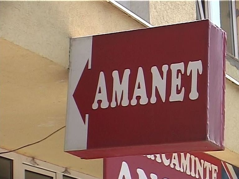 caz ciudat la constanta angajata unei case de amanet din constanta acuzata ca a furat bani si aur 6a6fd9b1dfe44