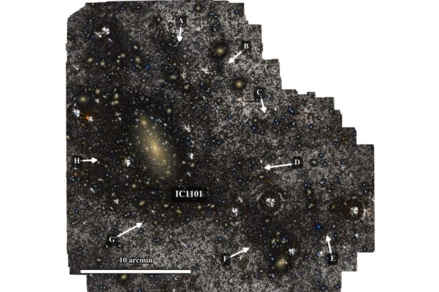 cea mai mare galaxie din univers este chiar mai mare decat se stia si continua sa creasca 6a71904b14811