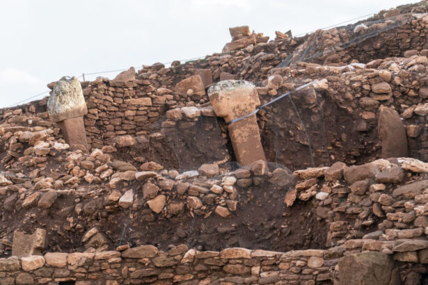 ceva ce nu s a mai vazut pana acum arheologii au descoperit in turcia o statuie unica veche de 11 000 de ani 6a92cb7d4613e