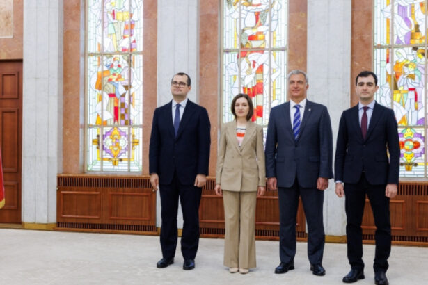 chisinau maia sandu a semnat decretul de numire a lui claudiu nasui in functia de ministru al dezvoltarii economice si digitalizarii 6a91618a7a67b