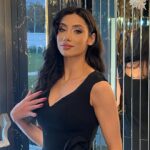 concurenta de la burlacii foc in paradis care la 25 de ani s a iubit cu un barbat mai in varsta cu 14 ani decat ea mi am pus niste masti cine e cristina ionascu 6a845c519af96
