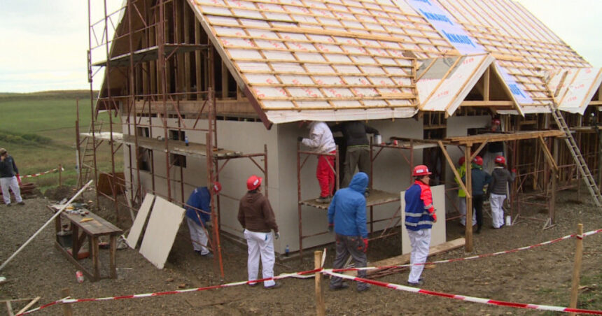 constructiile fara autorizatie vor putea intra in legalitate intr un an ce se intampla dupa expirarea termenului 6a7d8cad16128