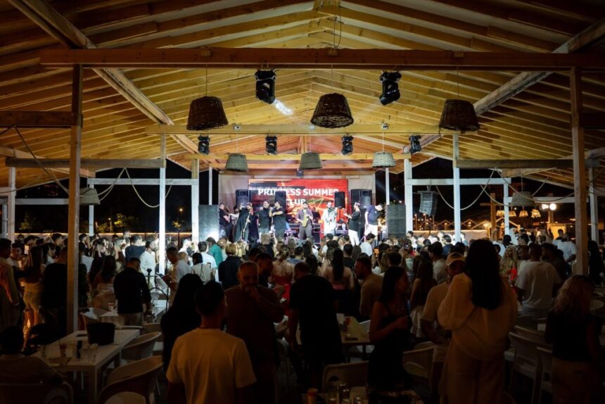 controale in mamaia clubul princess amendat si inchis 6a94189998da6