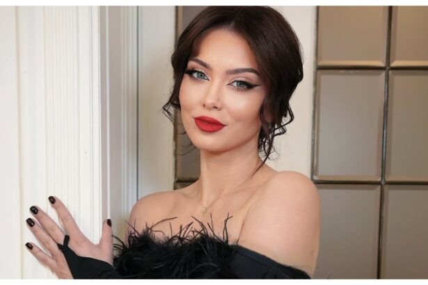 cum arata anca dumitra pe plaja imagini rare cu actrita din las fierbinti si fiul ei 6a7f6009b6be2