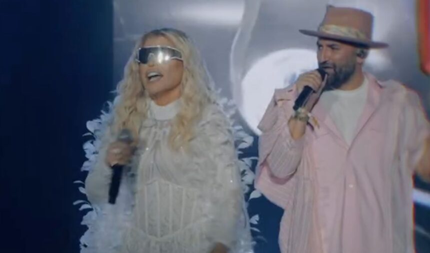 cum au aparut smiley si loredana groza pe scena untold 2026 val de critici pe internet sa nu mai vina data viitoare 6a79946d551fa
