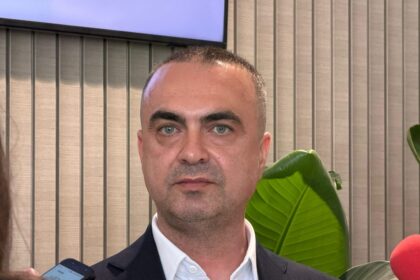 dan pisica demis de la conducerea ceronav vicepresedintele usr constanta este noul director 6a882aed6a899
