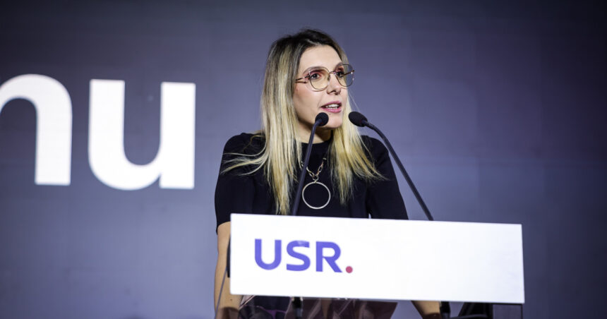 diana buzoianu usr ironizeaza rezolutia psd privind viitorul guvern si spune ca e o hartie cu multe promisiuni 6a95aa692e45c