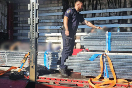 doi migranti din maroc intrati ilegal in romania au fost gasiti lesinati in semiremorca unui tir din turcia 6a6f1e1107561