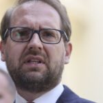 dominic fritz dupa sanctiunea primita in urma deciziei ani dreptul si dreptatea nu sunt intotdeauna acelasi lucru 6a71d6627768d
