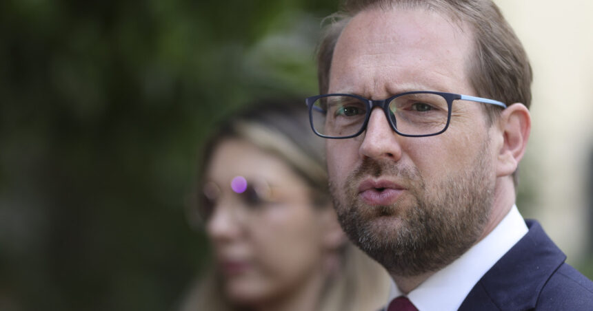 dominic fritz psd ar fi o catastrofa pentru romania ce spune despre un premier tehnocrat cu ministri politici 6a9059b5d3915