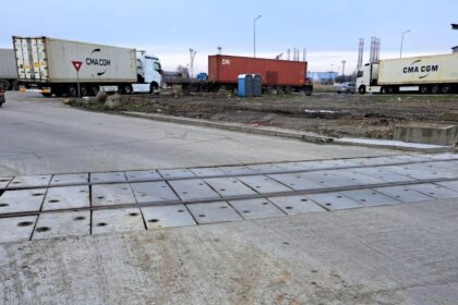 doua contracte in portul constanta pentru reabilitare de drumuri adjudecate de una dintre cele mai puternice companii din judet 6a90b7c45602e