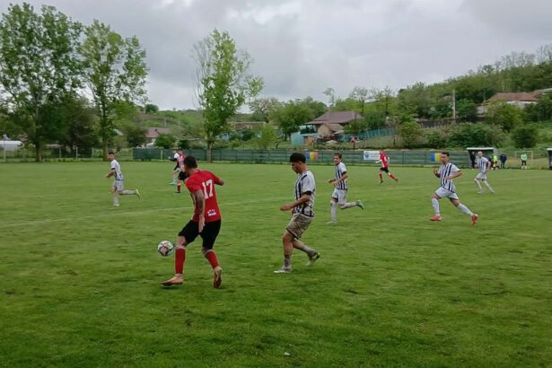 duminica incepe liga a v a cu 28 de echipe la start impartite in doua serii 6a92c4eecf97c