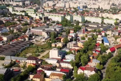 exclusiv afaceri nelegale cu terenurile statului seful institutiei e delasare si eu am fost delasator 6a7e947e183ae